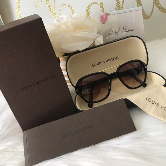 ❌SOLD❌ LOUIS VUITTON ALHAMBRA  Z0044W - Picture 1 of 7